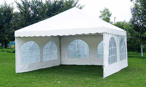 RENTA DE SALAS LOUNGE Y CARPAS