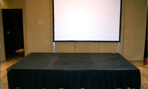 RENTA DE MOBILIARIO VINTAGE Y TARIMAS